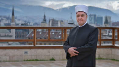 Photo of Ramazanska poruka reisul-uleme Kavazovića: Budimo darežljivi, neka nijedan vjernik ne ostane usamljen