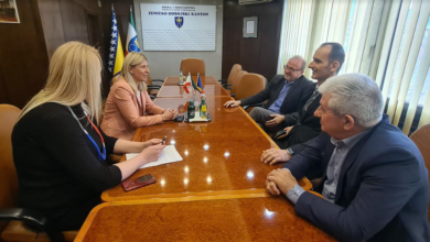Photo of ZDK: Premijerka Mehmedić i ministrica Subašić održale sastanak s dekanima tri fakulteta UNZE