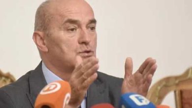 Photo of Škrijelj: Drago mi je što Izetbegović nije krivično odgovorna, neka pokaže diplomu magistra