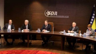 Photo of SDA: Ovo su pitanja o izdaji na koja Nikšić i Trojka duguju odgovor javnosti
