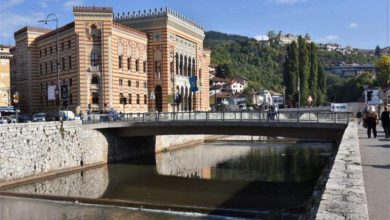 Photo of Most kod Vijećnice pred tužnim izborom