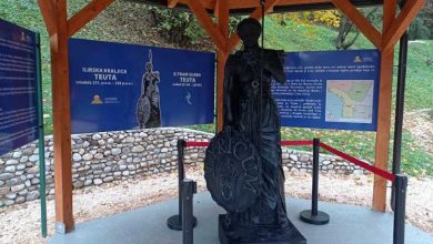 Photo of Park „Ravne 2“ u Visokom: Otvorenje statue kraljice Teute i unikatnog stećka