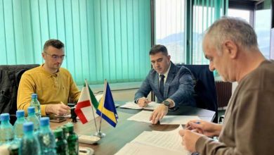 Photo of Potpisan ugovor za usluge izrade projekata sanacije kolovoza regionalnih cesta na području ZDK