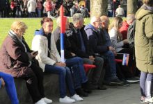 Photo of Reportaža sa mitinga “Srpska te zove”: Dosadno, već viđeno i bezveze smo dolazili