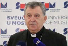 Photo of Nadbiskup Vukšić: Katolička zajednica u BiH upola manja