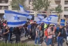 Photo of “Proključalo” u Jerusalimu: Hiljade na ulicama, postavljene barikade (Video)