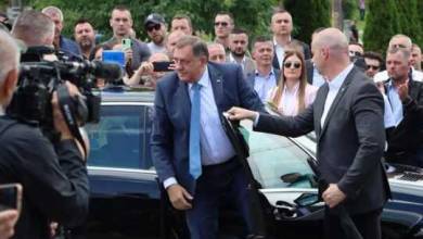 Photo of Dodik: Sutra u Srebrenici predlažemo miran razlaz
