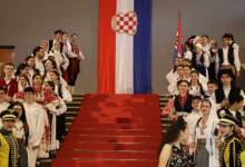 Photo of Čović i Plenković slavili godišnjicu HDZ-a uz zastave tzv. Herceg-Bosne